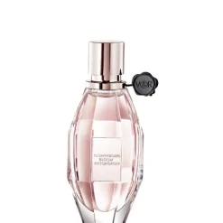 Flowerbomb bloom