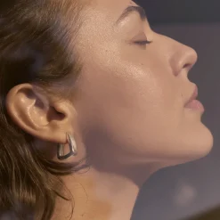 Glowing Base SPF10