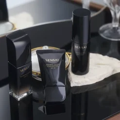 Glowing Base SPF10