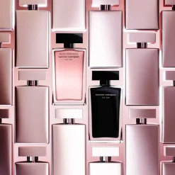 Narciso Rodriguez For Her MUSC NOIR ROSE Confezione 50 ML Eau de Parfum + 50 ML Body Lotion + 50 ML Shower Gel