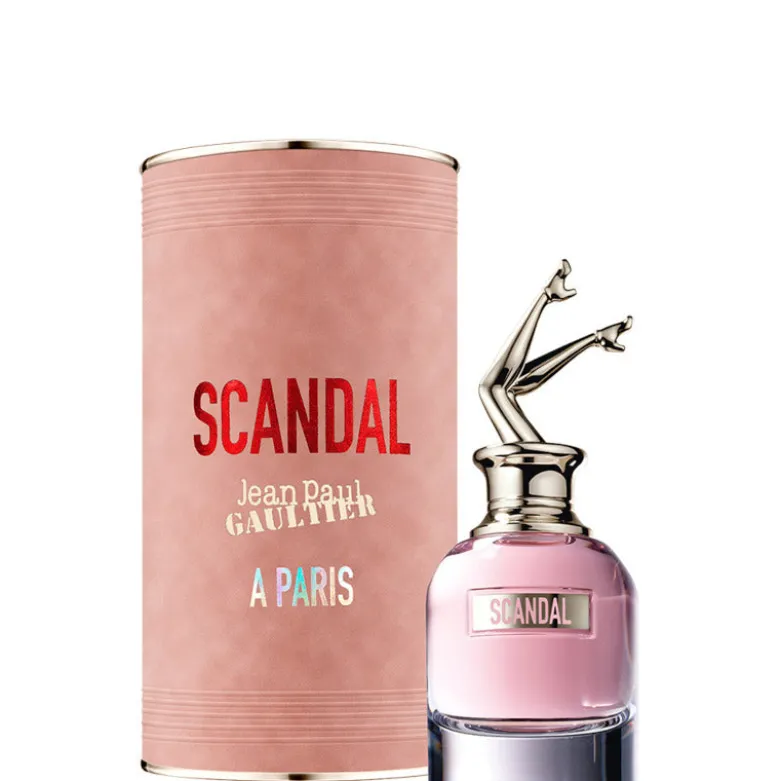 Scandal à Paris*