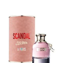 Scandal à Paris*