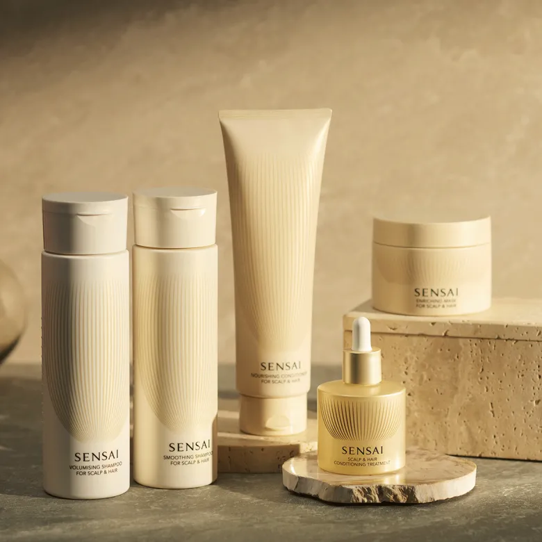 Sensai Smoothing Shampoo For Scalp & Hair