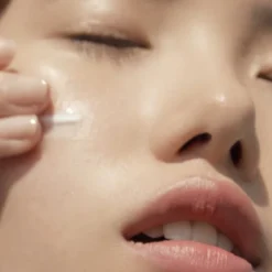 The Moisturizing Soft Cream New